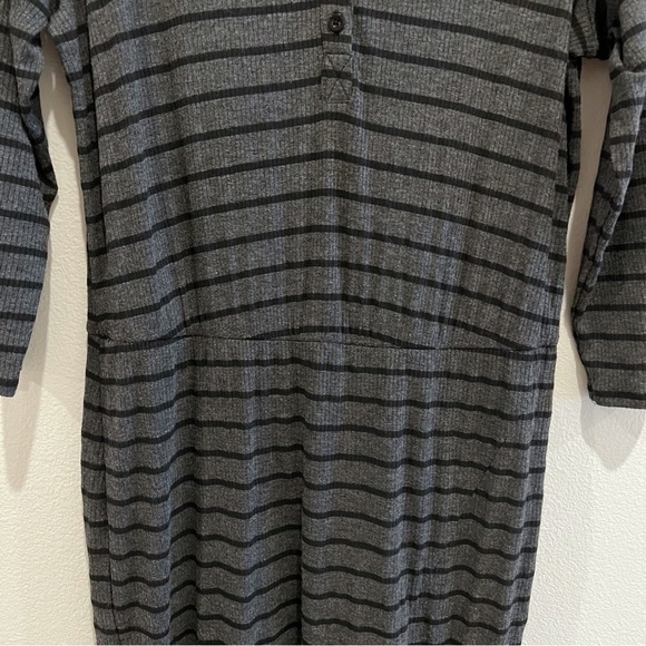 TORRID Gray Black Striped Henley Ribbed Three Quarter Sleeve Dress Size 0 or L - Picture 4 of 8